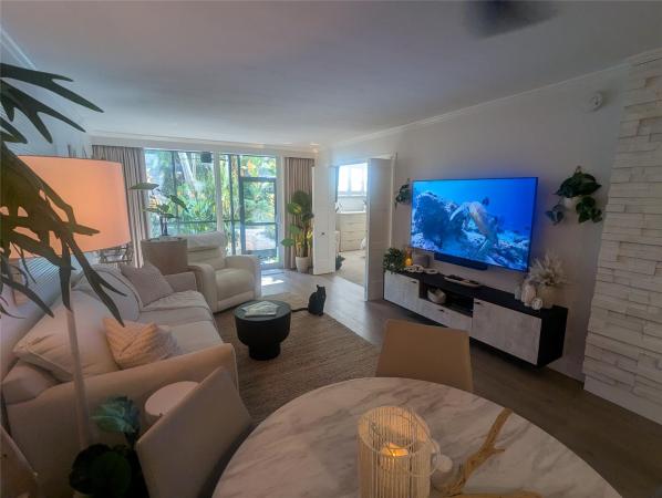 Cross Fox, 5300 NE 24th Ter #114, Fort Lauderdale, Florida 33308, image 1