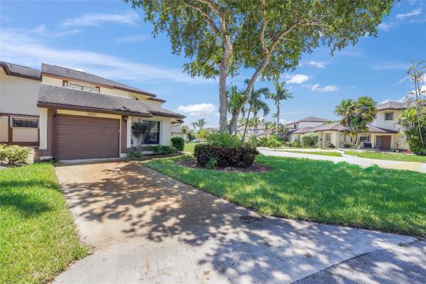 Boca Ridge Glen, 20832 Boca Ridge Dr, Boca Raton, Florida 33428, image 1