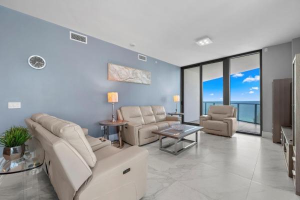 Paramount, 701 N Fort Lauderdale Beach Blvd #1205, Fort Lauderdale, Florida 33304, image 1