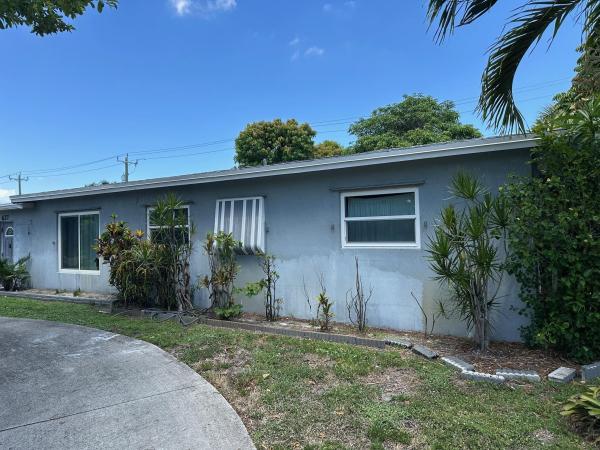 Kelsey City, 627 W Ilex Dr, West Palm Beach, Florida 33403, image 1