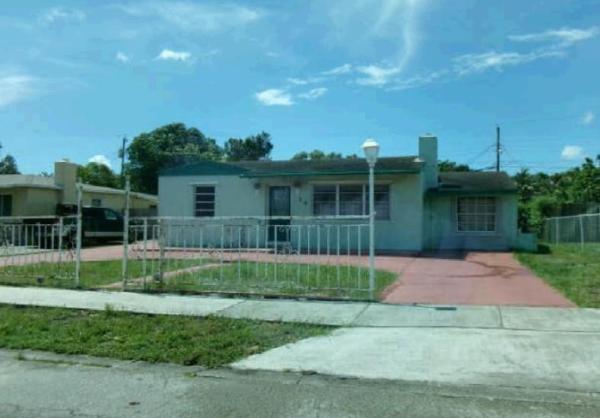 Belvedere Court, 720 Locust St, West Palm Beach, Florida 33405, image 1