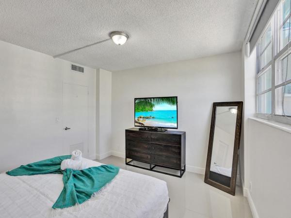 Tides On Hollywood Beach, 3901 S Ocean Dr #12b, Hollywood, Florida 33019, image 1