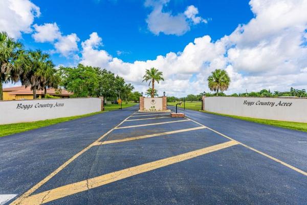 4190 SW 75th Cir, Fort Lauderdale, Florida 33314, image 1