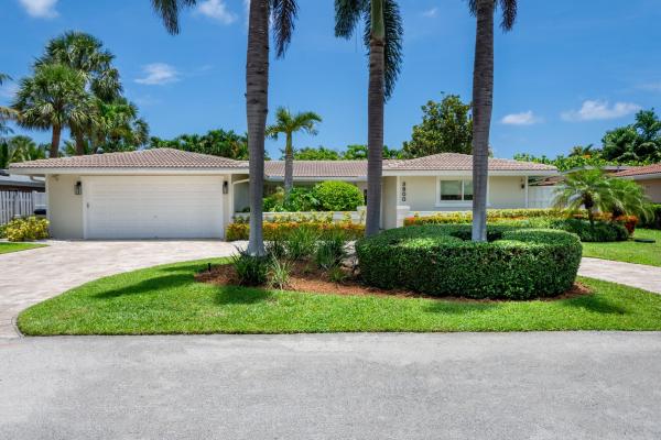 Lighthouse Point Estates, 2800 NE 21st Ave, Lighthouse Point, Florida 33064, image 1