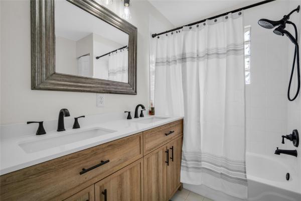 Lake St Croix At Indigo Lakes, 5446 NW 49th Ct, Coconut Creek, Florida 33073, image 1