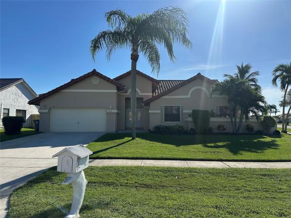 Sun Valley 2, 9398 Laurel Green Dr, Boynton Beach, Florida 33437, image 1