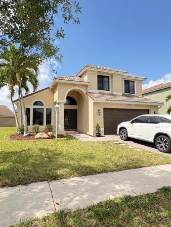 Tropic Isles, 14216 Nw 21st St, Pembroke Pines, Florida 33028, image 1