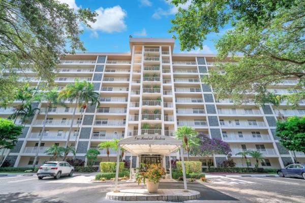 Oaks Way At Palm-Aire, 3520 Oaks Way #705, Pompano Beach, Florida 33069, image 1