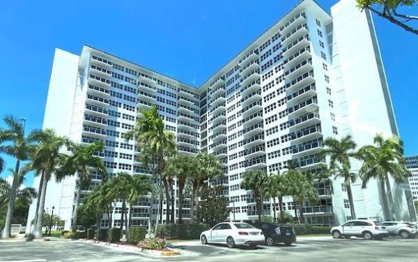 Coral Ridge Towers South, 3333 NE 34th St #622, Fort Lauderdale, Florida 33308, image 1