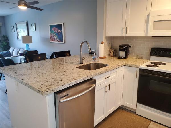 Olympic Pointe At Cypress Bend, 2220 N Cypress Bend Dr #405, Pompano Beach, Florida 33069, image 2