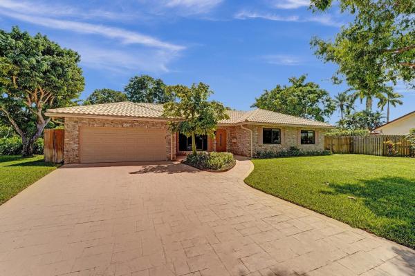 Plantation Park Lakesites, 640 SW 62nd Ave, Plantation, Florida 33317, image 1