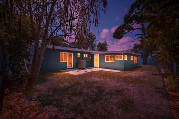 Norwood, 121 SE 8th St, Pompano Beach, Florida 33060, image 1