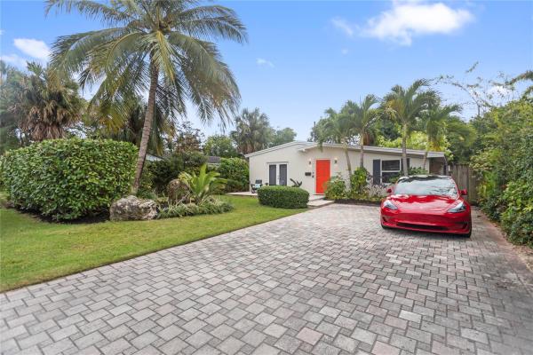 Poinsettia Heights, 1736 NE 18th St, Fort Lauderdale, Florida 33305, image 1