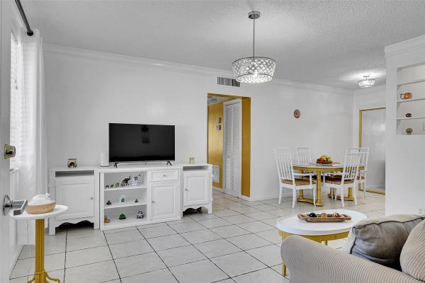 330 S Cypress Rd #610, Pompano Beach, Florida 33060, image 1