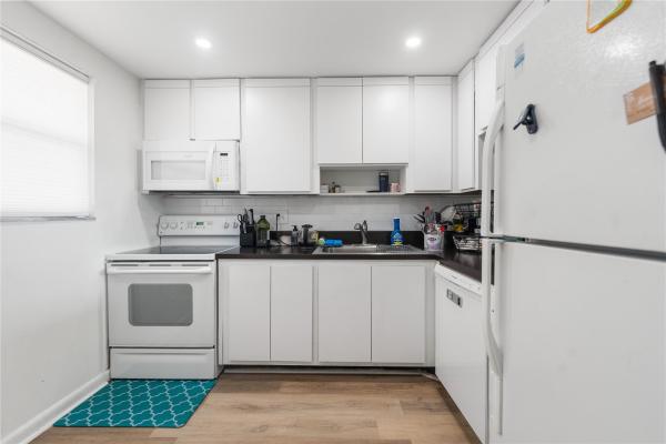 Cypress Bend, 2314 S Cypress Bend Dr #713, Pompano Beach, Florida 33069, image 1