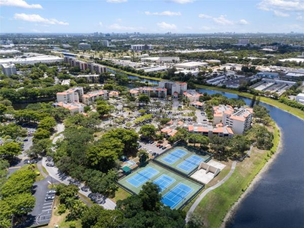 Cypress Bend, 2314 S Cypress Bend Dr #713, Pompano Beach, Florida 33069, image 1