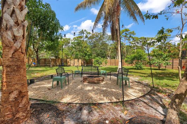 Rohan Acres, 2054 SW 30th Ter, Fort Lauderdale, Florida 33312, image 1