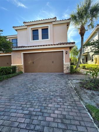 Riverwalk At Lago Mar, 127 W Riverwalk Cir W, Plantation, Florida 33325, image 1