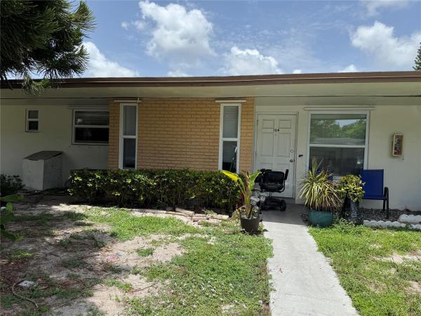 Floral Park Villas, 3033 Nw 43th Ave #104, Lauderdale Lakes, Florida 33313, image 1
