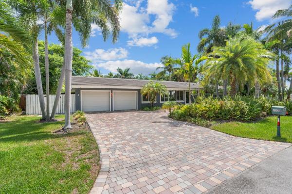 Coral Ridge Galt, 2528 NE 26th Ter, Fort Lauderdale, Florida 33305, image 1