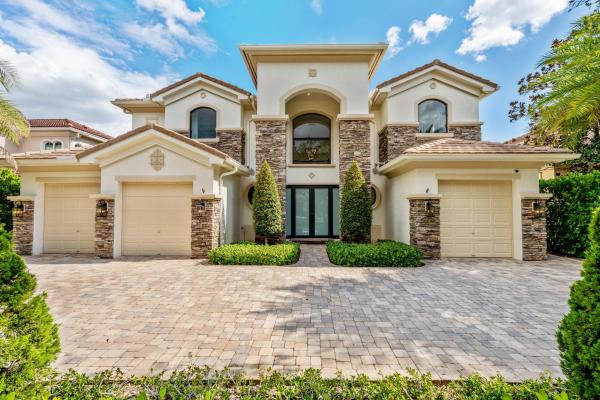 Wellington View, 647 Edgebrook Ln, West Palm Beach, Florida 33411, image 1