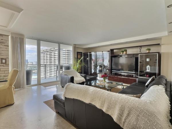 Parker Plaza Estates, 2030 S Ocean Dr #1626, Hallandale Beach, Florida 33009, image 1
