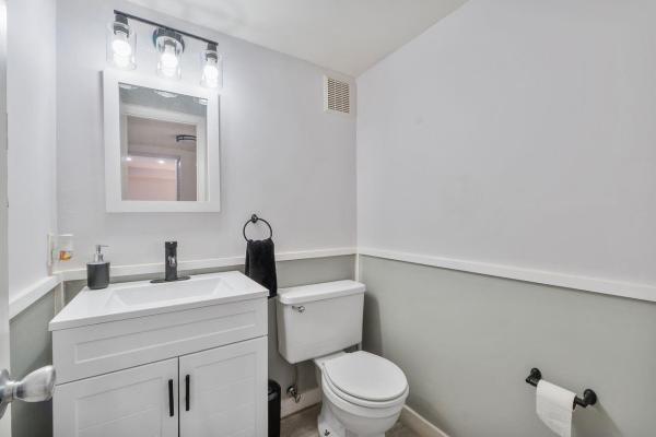 Lago West, 400 Commodore Dr #316, Plantation, Florida 33325, image 3