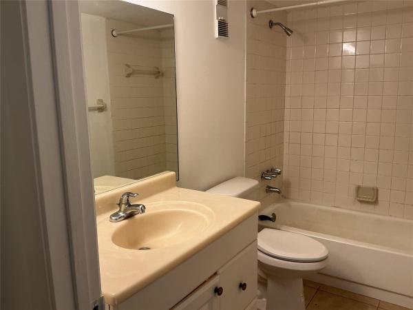 Hidden Forest, 2078 NW 43rd Ter #1, Lauderhill, Florida 33313, image 3