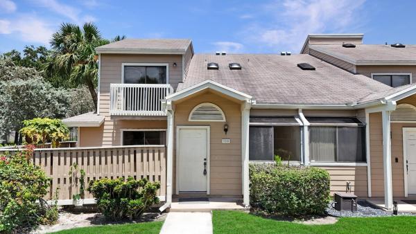 Players Place, 7213 Sportsmans Dr #7213, North Lauderdale, Florida 33068, image 1