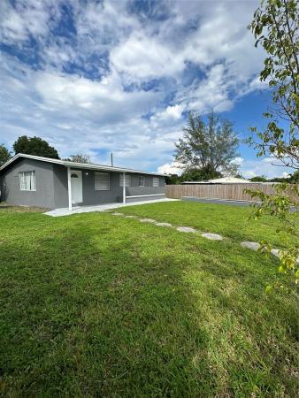 Lauderdale Manors, 1412 NW 19th Ave, Fort Lauderdale, Florida 33311, image 1