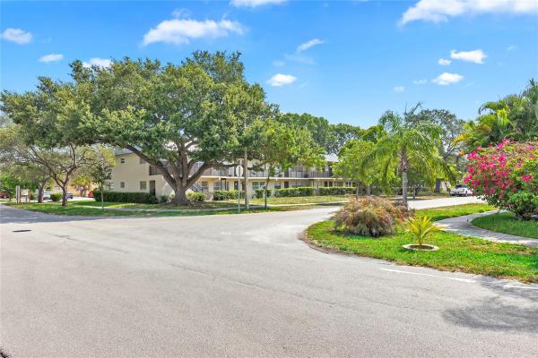 Olive Glen Gardens, 207 NW 32nd Ct #106, Pompano Beach, Florida 33064, image 1