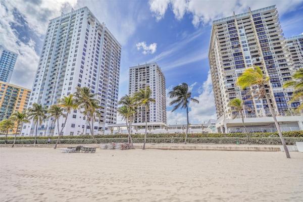 Britannia At Quadomain, 2401 S Ocean Dr #1505, Hollywood, Florida 33019, image 2