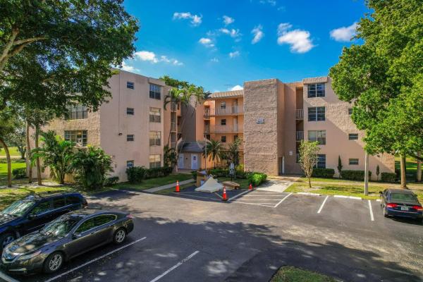 Orchid Tree Of Pine Island Ridge, 9471 Evergreen Pl #102, Davie, Florida 33324, image 1