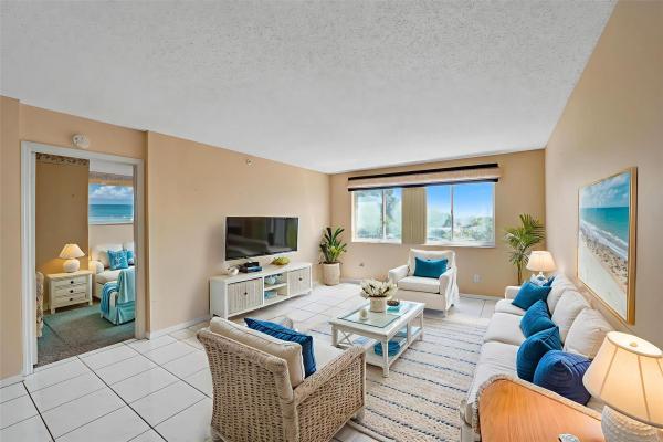 Weldon At Kings Point, 9587 Weldon Cir #B312, Fort Lauderdale, Florida 33321, image 1