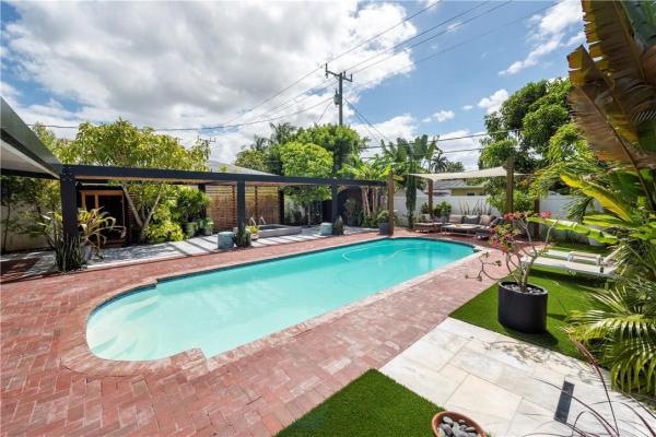 South Middle River, 1521 NE 3rd Ave, Fort Lauderdale, Florida 33304, image 1
