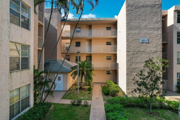Orchid Tree Of Pine Island Ridge, 9471 Evergreen Pl, Davie, Florida 33324, image 1