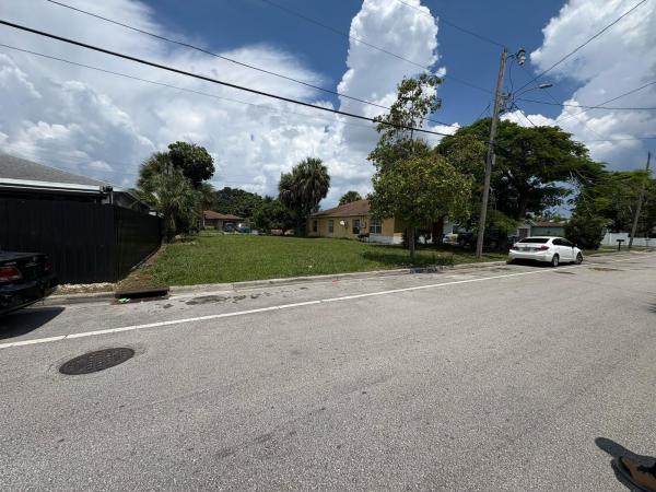 Washington Park, 2947 NW 9th St STREET, Fort Lauderdale, Florida 33311, image 1