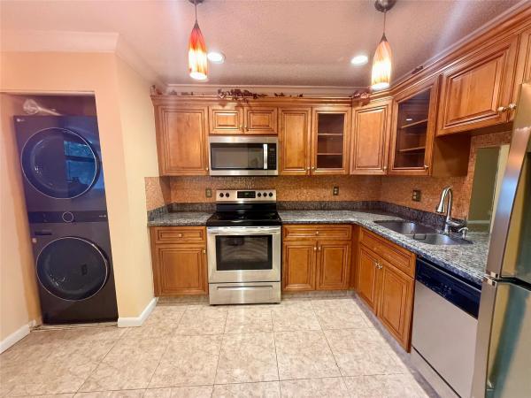 4215 NW 22nd St #2117, Coconut Creek, Florida 33066, image 1