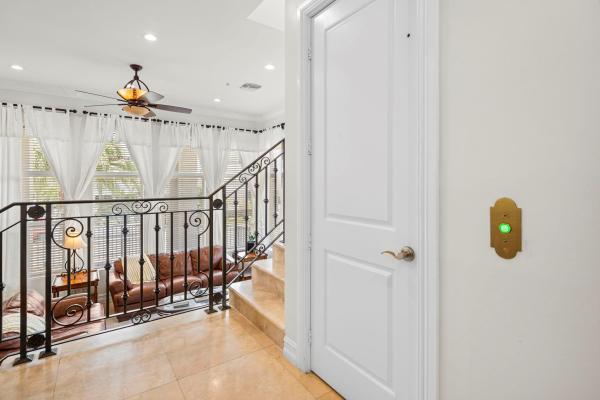 Marbella Townhouses, 514 N Birch Rd, Fort Lauderdale, Florida 33304, image 2