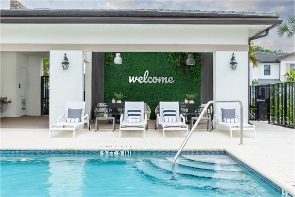 The Prestige At Palm-Aire, 712 Del Vista Rd, Pompano Beach, Florida 33069, image 1