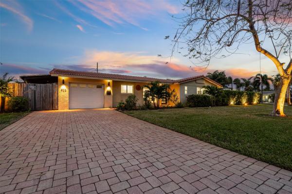 The Cove, 903 SE 8th Ct, Deerfield Beach, Florida 33441, image 1