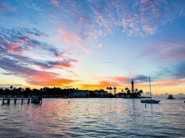 The Waterbury, 1401 N Riverside Dr #1007, Pompano Beach, Florida 33062, image 1