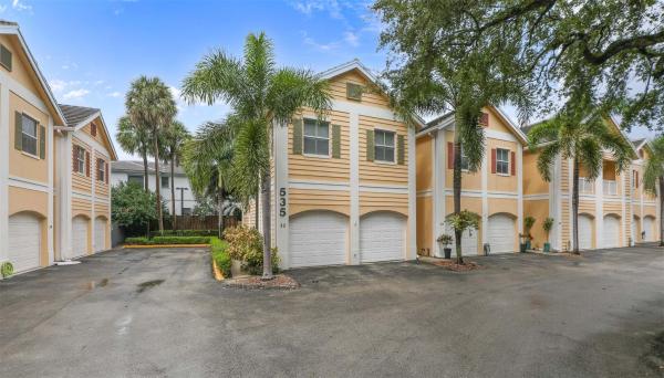 Oak Hammock, 535 SW 18th Ave #32, Fort Lauderdale, Florida 33312, image 1