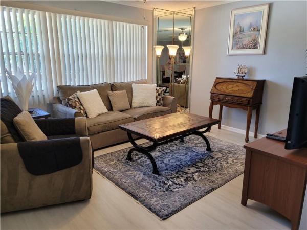 Martinique Village, 4302 Martinique Cir #J2, Coconut Creek, Florida 33066, image 1