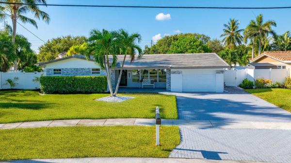 Coral Key Harbor, 2640 NE 50th St, Lighthouse Point, Florida 33064, image 1