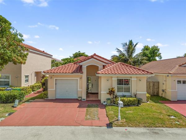 Las Brisas At Coral Bay, 3070 Martello Dr, Margate, Florida 33063, image 1
