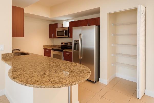 7280 SW 90 St 304, Unincorporated Dade County, Florida 33156, image 1