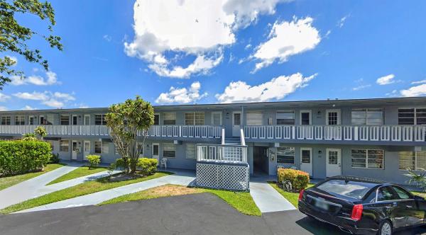 Canadian Ocean Breeze, 751 Pine Dr #204, Pompano Beach, Florida 33060, image 1