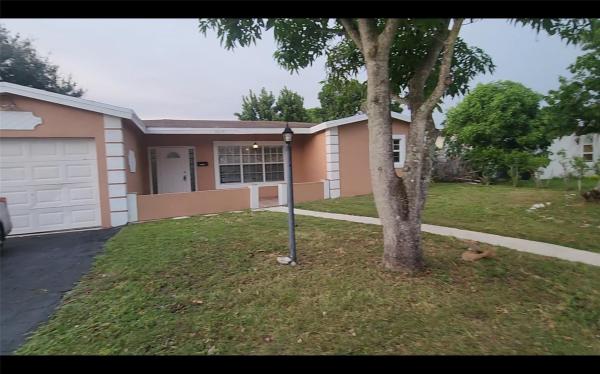 Oakland Estates, 4655 NW 41st Pl, Lauderdale Lakes, Florida 33319, image 1