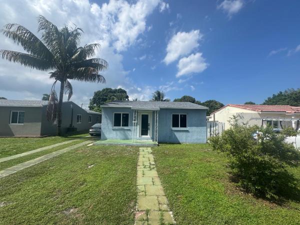 Hollywood Little Ranches, 2835 Polk St, Hollywood, Florida 33020, image 1